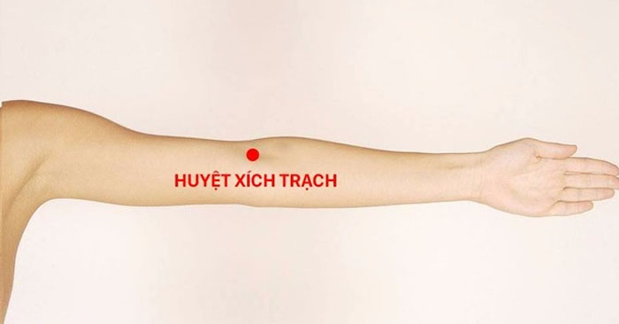 Bấm huyệt Xích Trạch trị ho
